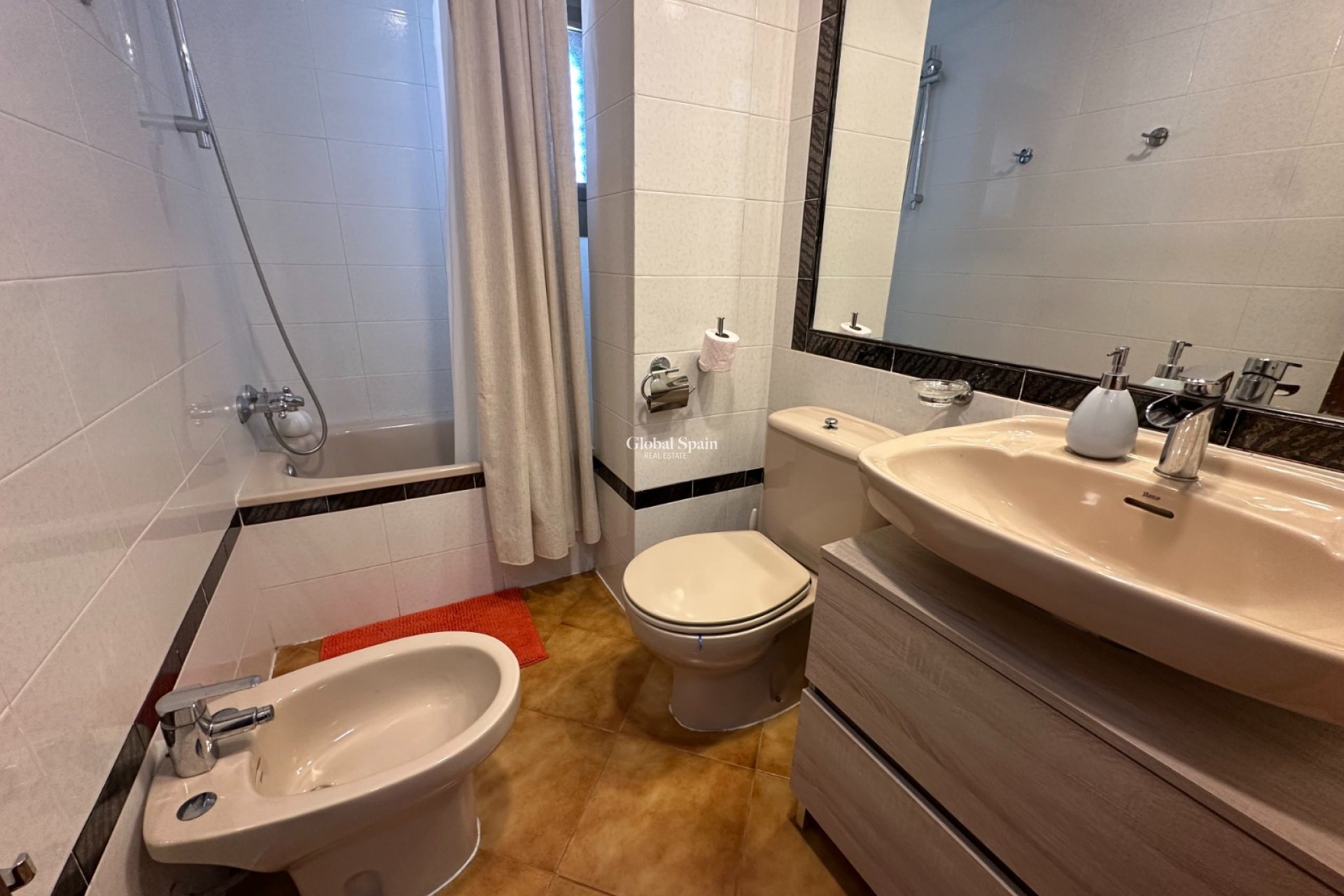 Venta - APARTAMENTO -
ORIHUELA COSTA - CABO ROIG