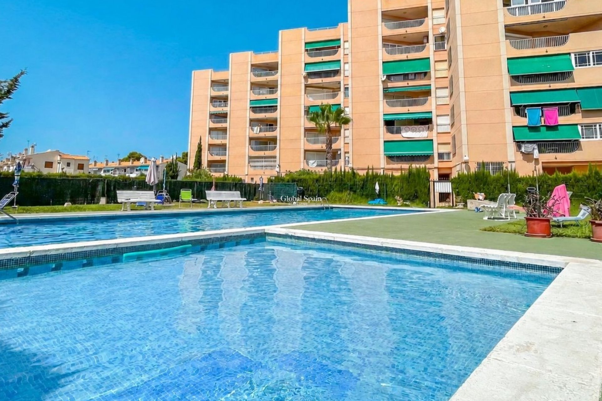 Venta - APARTAMENTO -
ORIHUELA COSTA - CABO ROIG
