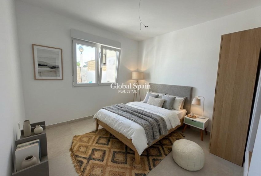 Venta - APARTAMENTO -
ORIHUELA COSTA - CABO ROIG