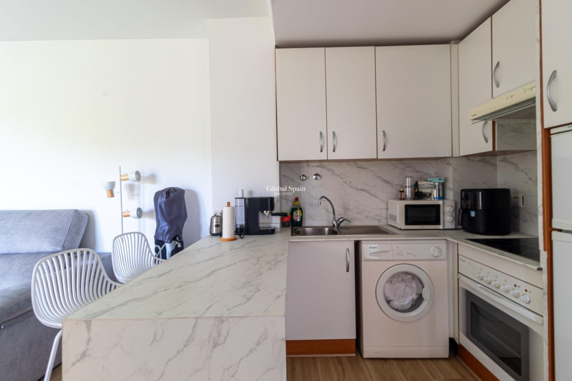 Venta - APARTAMENTO -
ORIHUELA COSTA - CAMPOAMOR