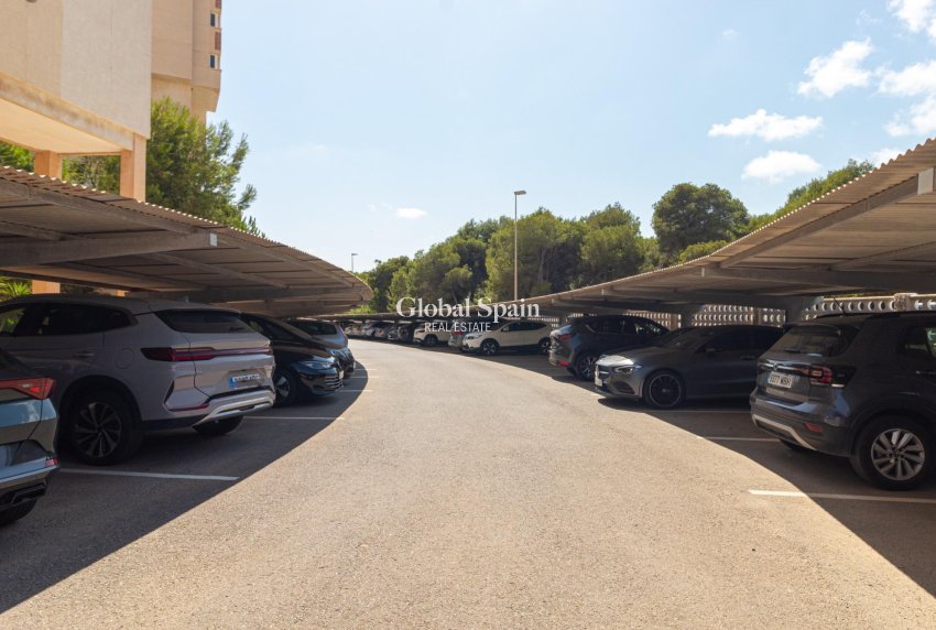 Venta - APARTAMENTO -
ORIHUELA COSTA - CAMPOAMOR
