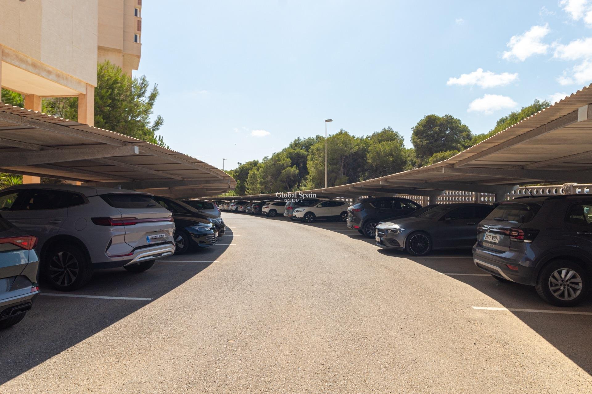 Venta - APARTAMENTO -
ORIHUELA COSTA - CAMPOAMOR