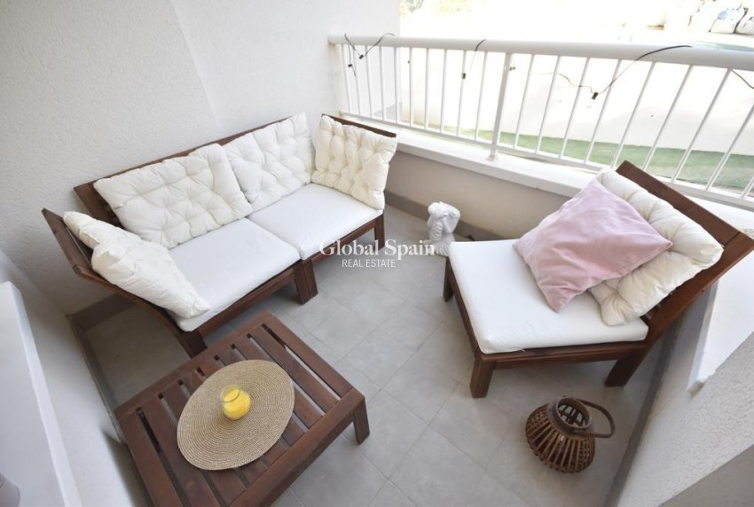 Venta - APARTAMENTO -
ORIHUELA COSTA - CAMPOAMOR