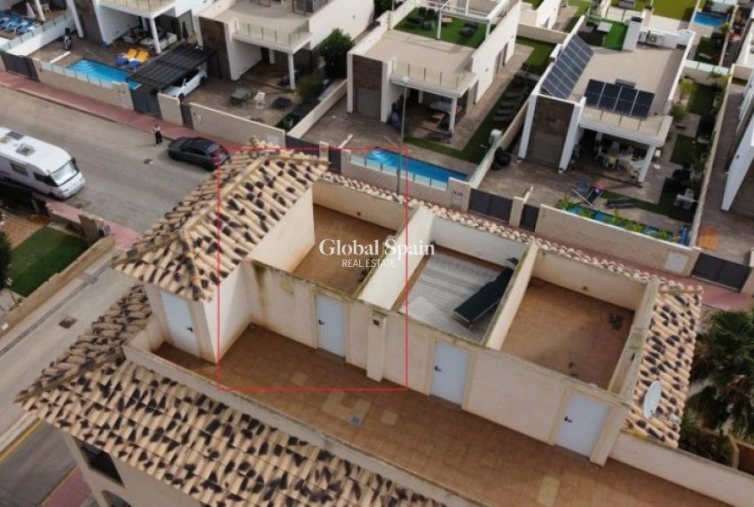 Venta - APARTAMENTO -
ORIHUELA COSTA - Costa Blanca