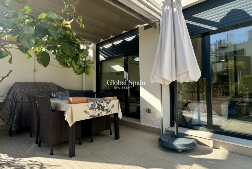 Venta - APARTAMENTO -
ORIHUELA COSTA - Costa Blanca