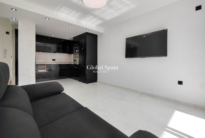 Venta - APARTAMENTO -
ORIHUELA COSTA - Costa Blanca