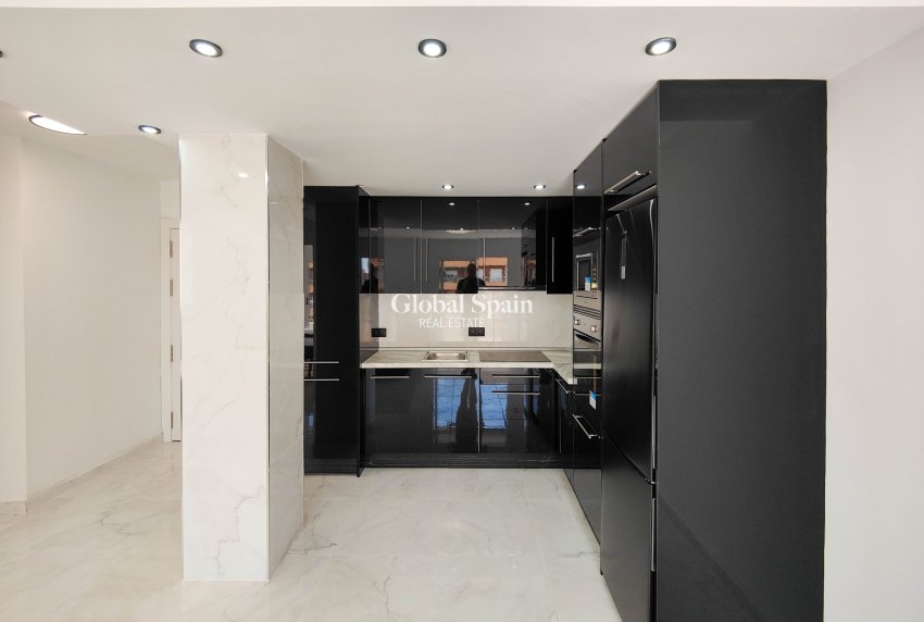 Venta - APARTAMENTO -
ORIHUELA COSTA - Costa Blanca