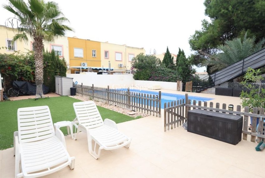 Venta - APARTAMENTO -
ORIHUELA COSTA - Costa Blanca