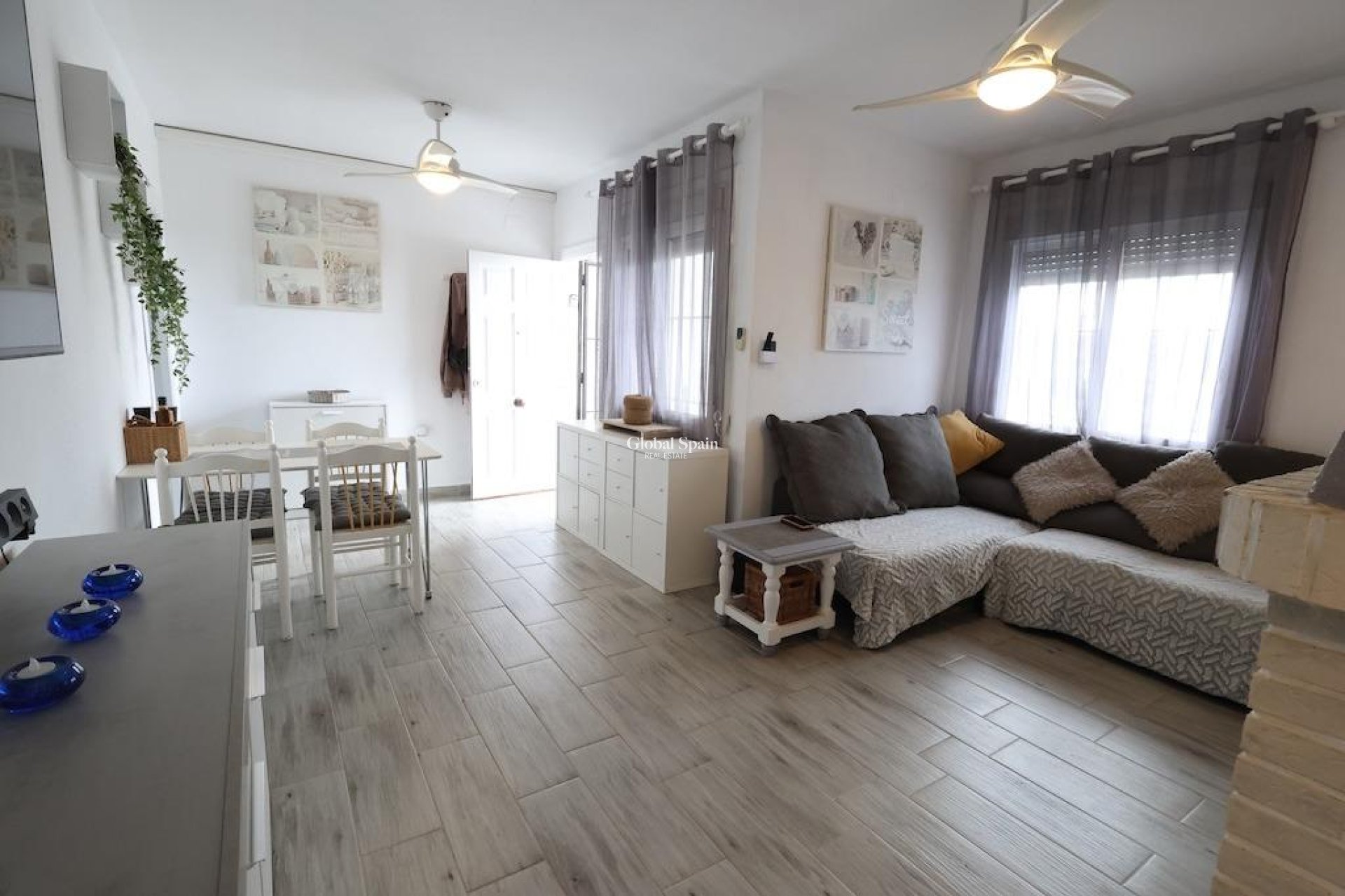 Venta - APARTAMENTO -
ORIHUELA COSTA - Costa Blanca