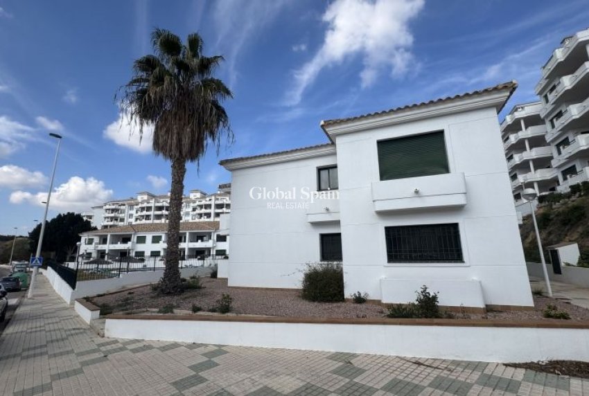 Venta - APARTAMENTO -
ORIHUELA COSTA - Costa Blanca