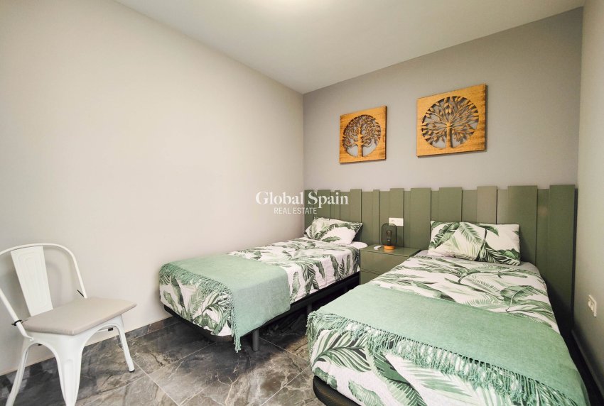 Venta - APARTAMENTO -
ORIHUELA COSTA - Costa Blanca