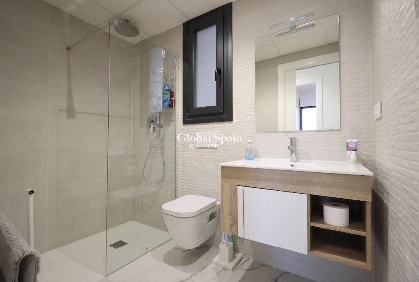 Venta - APARTAMENTO -
ORIHUELA COSTA - Costa Blanca