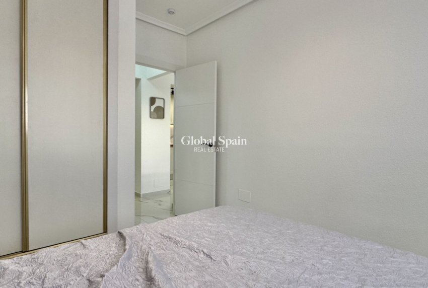 Venta - APARTAMENTO -
ORIHUELA COSTA - Costa Blanca