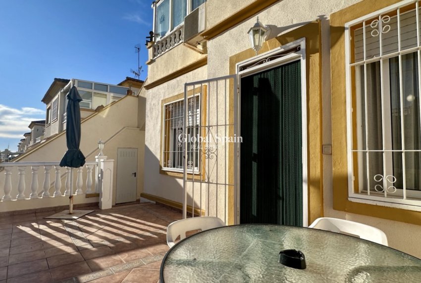 Venta - APARTAMENTO -
ORIHUELA COSTA - Costa Blanca