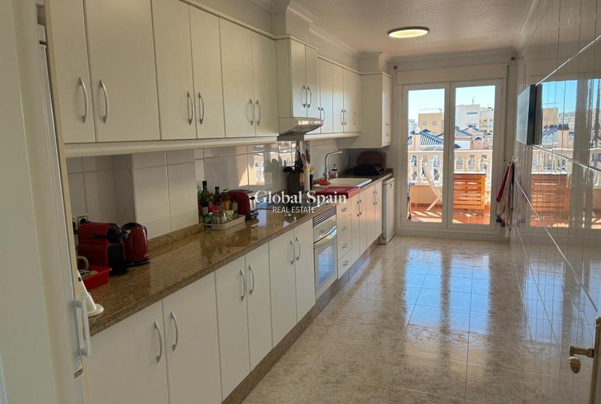 Venta - APARTAMENTO -
ORIHUELA COSTA - Costa Blanca