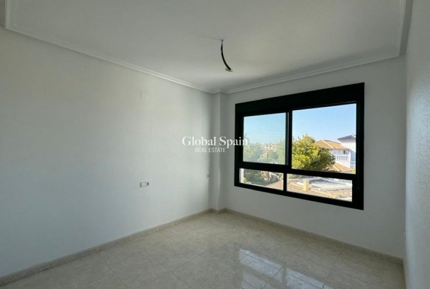 Venta - APARTAMENTO -
ORIHUELA COSTA - Costa Blanca