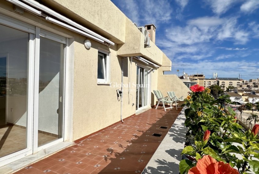 Venta - APARTAMENTO -
ORIHUELA COSTA - Costa Blanca