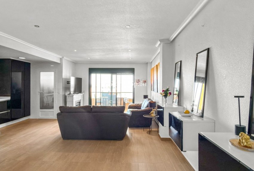 Venta - APARTAMENTO -
ORIHUELA COSTA - Costa Blanca