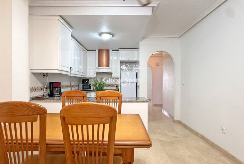 Venta - APARTAMENTO -
ORIHUELA COSTA - Costa Blanca