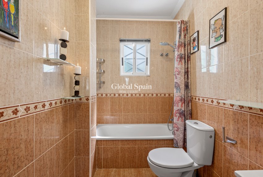 Venta - APARTAMENTO -
ORIHUELA COSTA - Costa Blanca