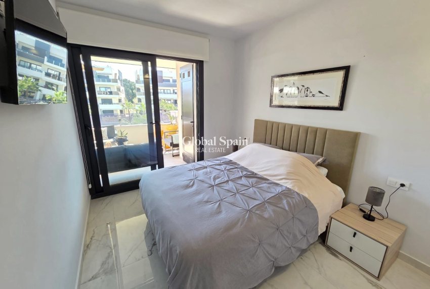 Venta - APARTAMENTO -
ORIHUELA COSTA - Costa Blanca