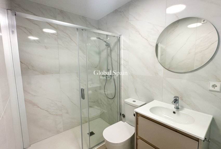 Venta - APARTAMENTO -
ORIHUELA COSTA - Costa Blanca