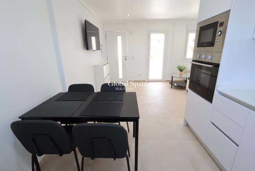 Venta - APARTAMENTO -
ORIHUELA COSTA - Costa Blanca