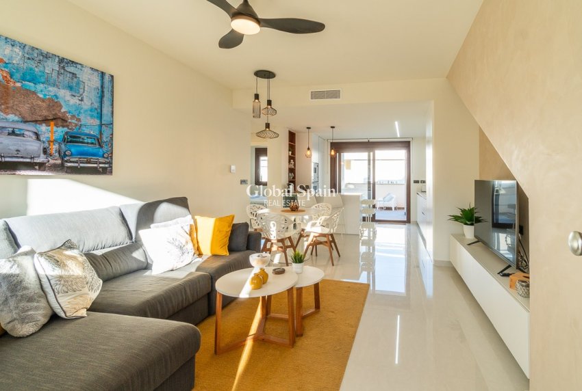 Venta - APARTAMENTO -
ORIHUELA COSTA - Costa Blanca