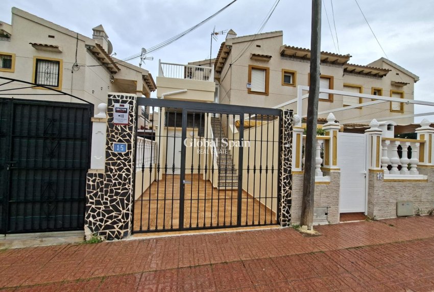 Venta - APARTAMENTO -
ORIHUELA COSTA - Costa Blanca