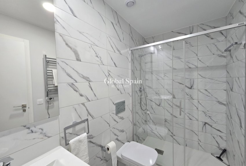 Venta - APARTAMENTO -
ORIHUELA COSTA - Costa Blanca