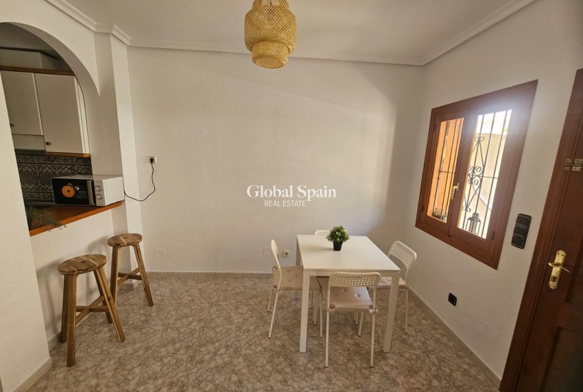Venta - APARTAMENTO -
ORIHUELA COSTA - Costa Blanca