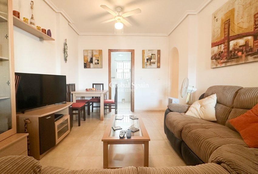 Venta - APARTAMENTO -
ORIHUELA COSTA - Costa Blanca
