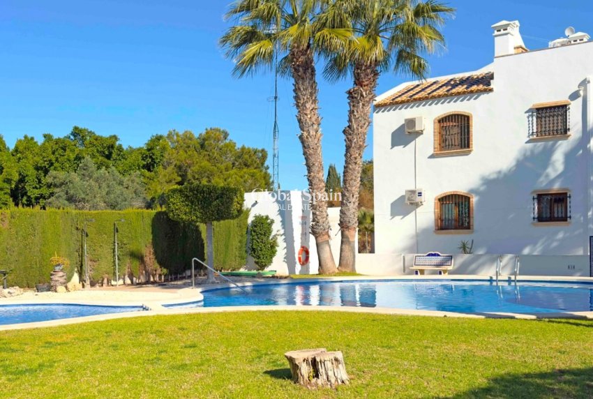 Venta - APARTAMENTO -
ORIHUELA COSTA - Costa Blanca
