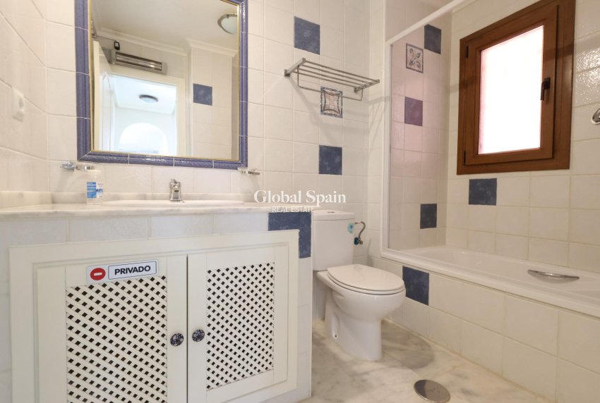 Venta - APARTAMENTO -
ORIHUELA COSTA - Costa Blanca