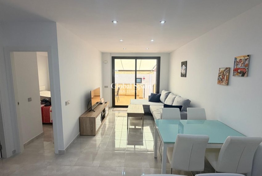 Venta - APARTAMENTO -
ORIHUELA COSTA - Costa Blanca