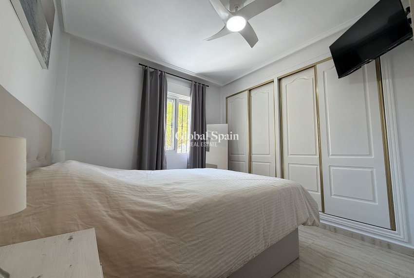 Venta - APARTAMENTO -
ORIHUELA COSTA - Costa Blanca