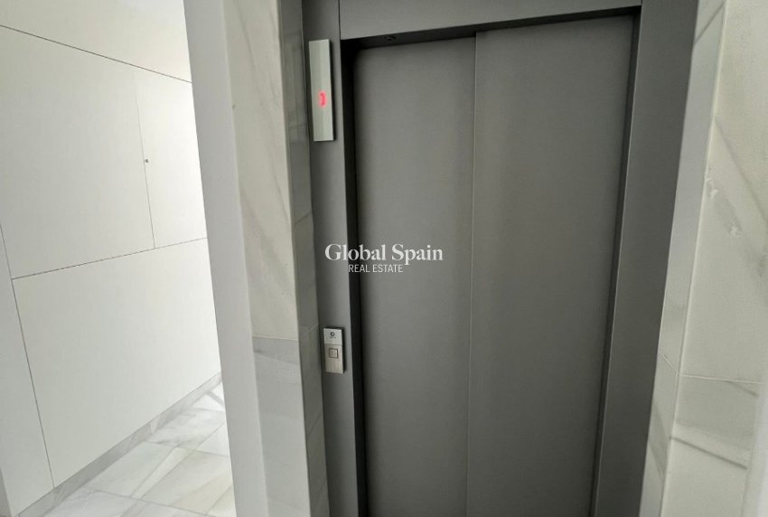 Venta - APARTAMENTO -
ORIHUELA COSTA - Costa Blanca