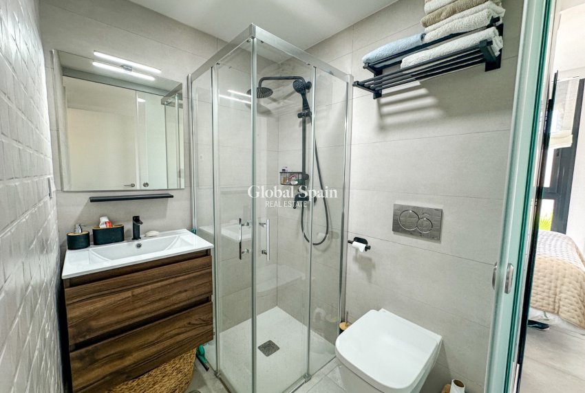 Venta - APARTAMENTO -
ORIHUELA COSTA - Costa Blanca