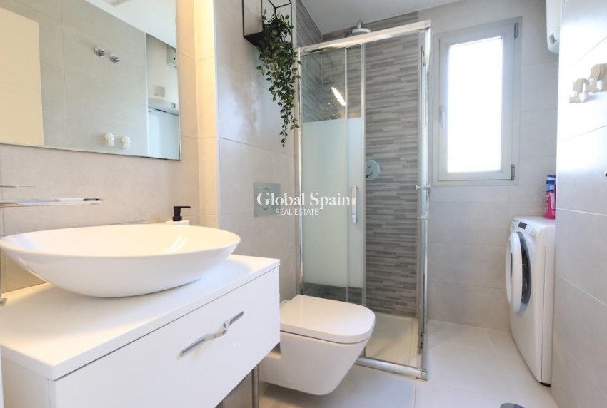 Venta - APARTAMENTO -
ORIHUELA COSTA - Costa Blanca