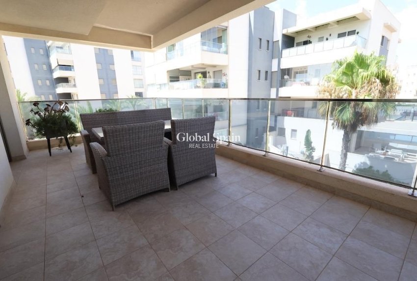 Venta - APARTAMENTO -
ORIHUELA COSTA - Costa Blanca