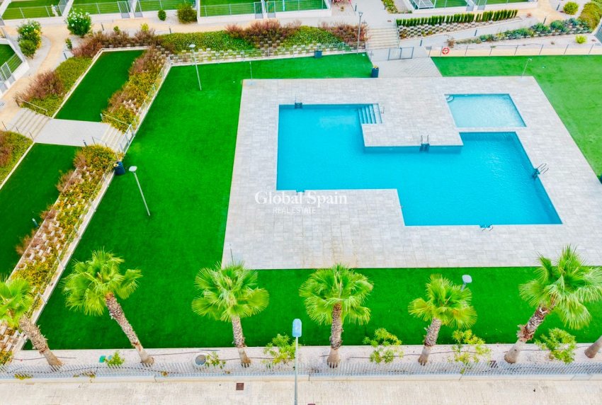 Venta - APARTAMENTO -
ORIHUELA COSTA - Costa Blanca