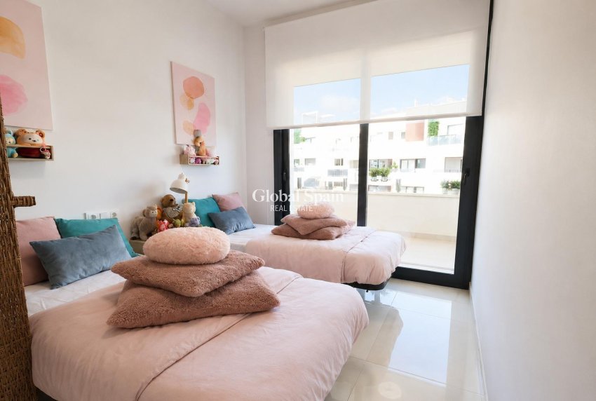 Venta - APARTAMENTO -
ORIHUELA COSTA - Costa Blanca