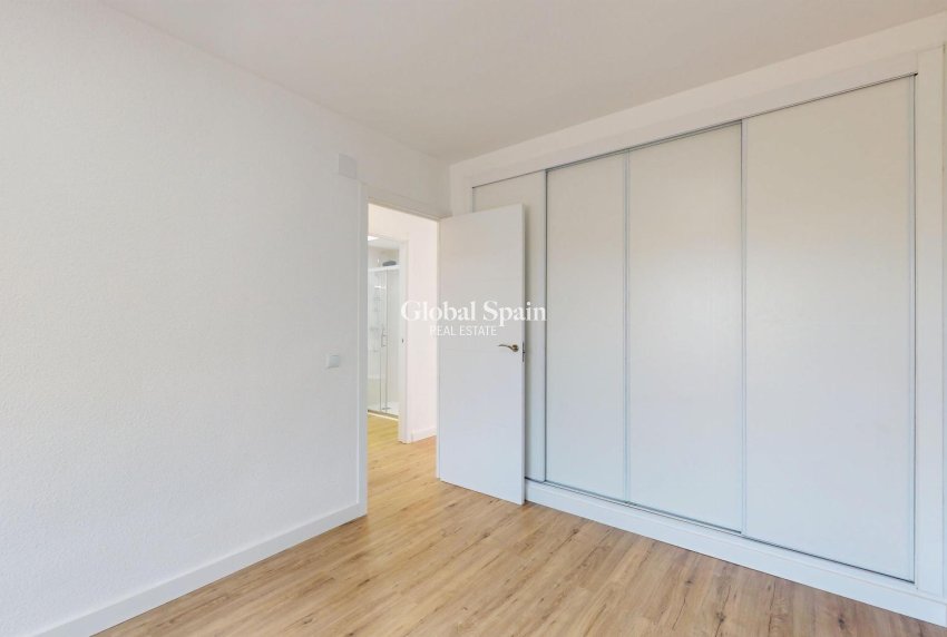 Venta - APARTAMENTO -
ORIHUELA COSTA - Costa Blanca