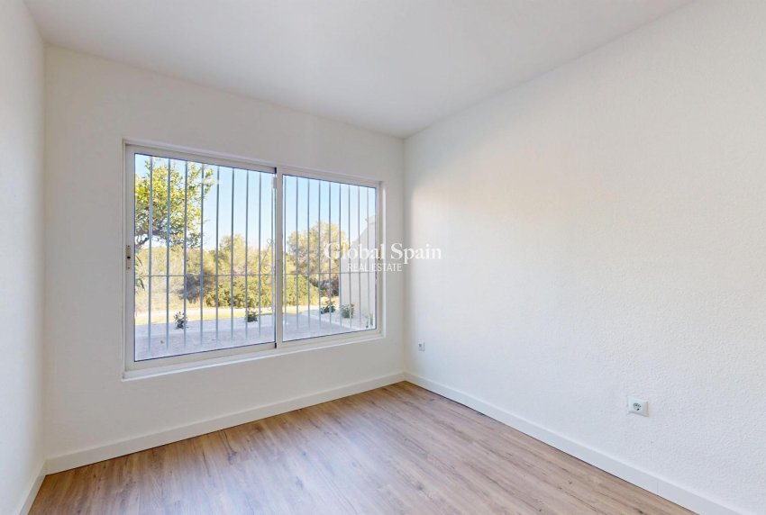 Venta - APARTAMENTO -
ORIHUELA COSTA - Costa Blanca