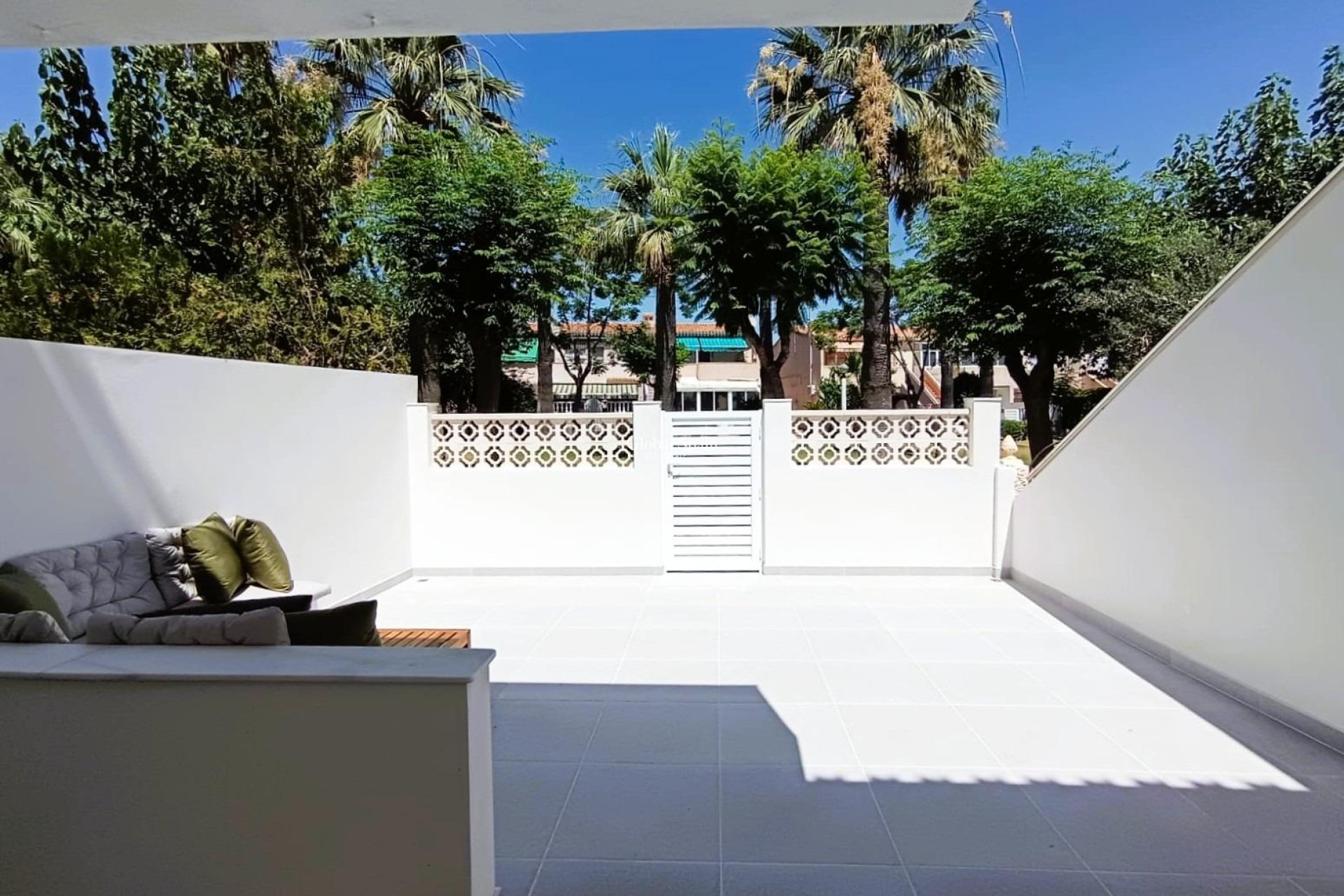 Venta - APARTAMENTO -
ORIHUELA COSTA - Costa Blanca