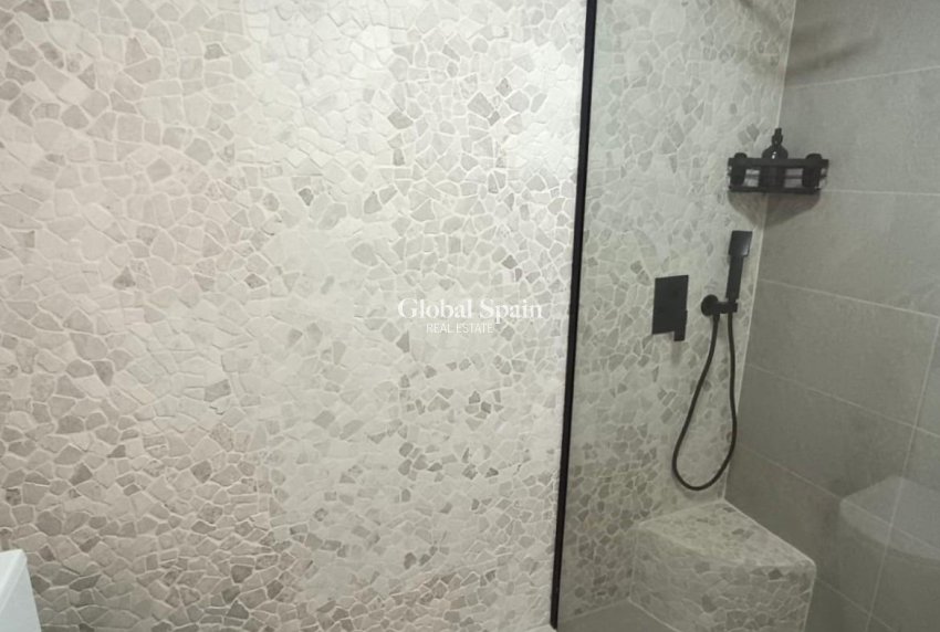 Venta - APARTAMENTO -
ORIHUELA COSTA - Costa Blanca
