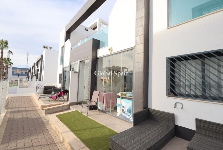 Venta - APARTAMENTO -
ORIHUELA COSTA - Costa Blanca