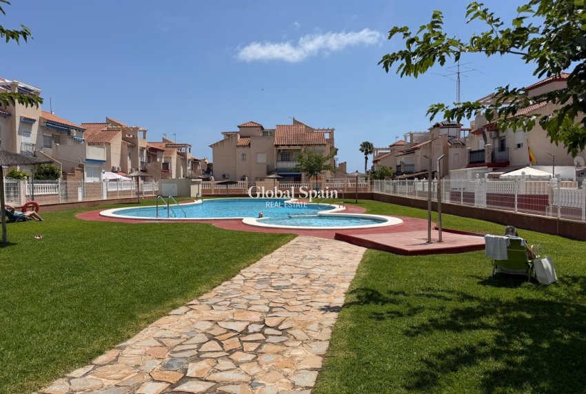 Venta - APARTAMENTO -
ORIHUELA COSTA - Costa Blanca