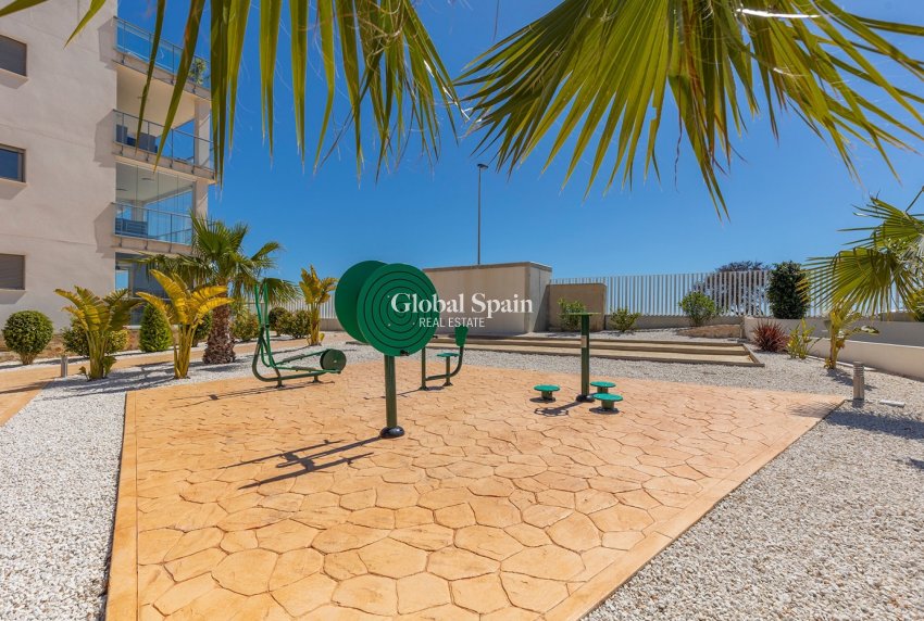 Venta - APARTAMENTO -
ORIHUELA COSTA - Costa Blanca
