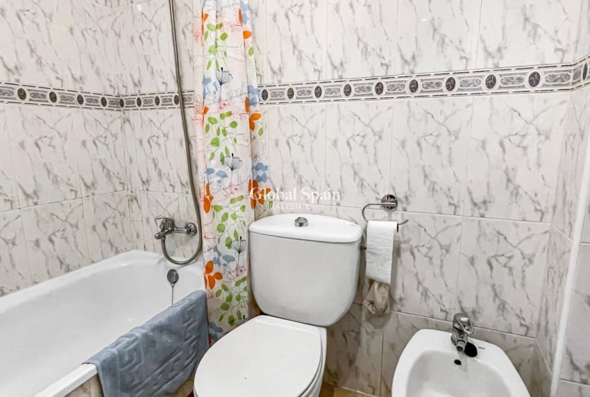 Venta - APARTAMENTO -
ORIHUELA COSTA - Costa Blanca